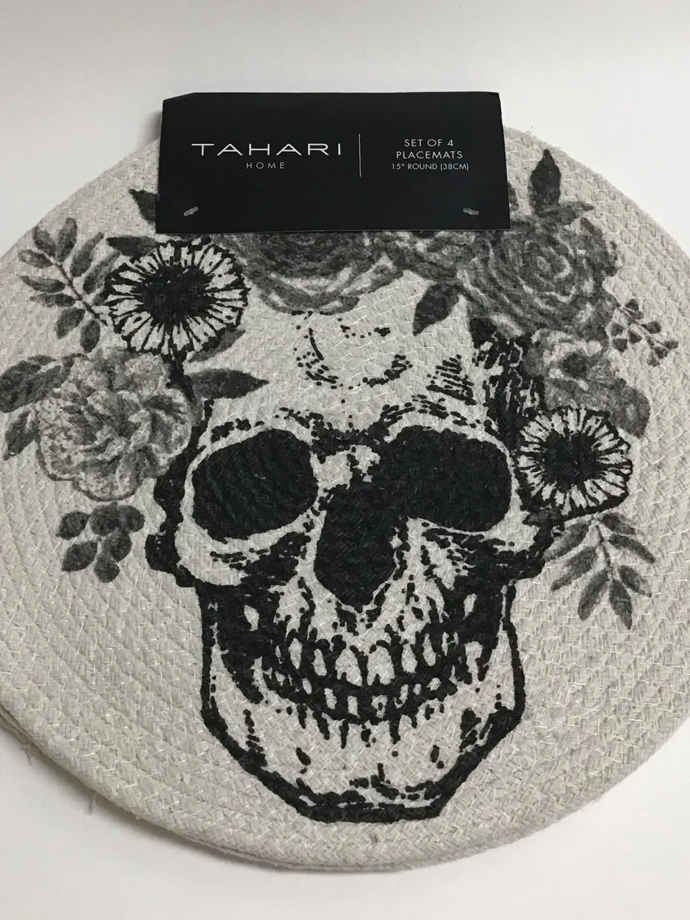 Tahari Home Skull Placemat SET OF 4 Day of Dead Halloween Sugar Skull Woven NEW